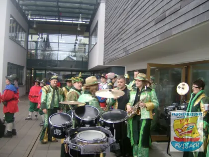 Rosenmontag 2009 – Kindergarten und Volksschule – Bild 2