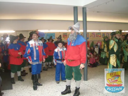 Rosenmontag 2009 – Kindergarten und Volksschule – Bild 16
