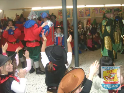 Rosenmontag 2009 – Kindergarten und Volksschule – Bild 22