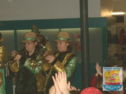 Rosenmontag 2009 – Kindergarten und Volksschule – Bild 24