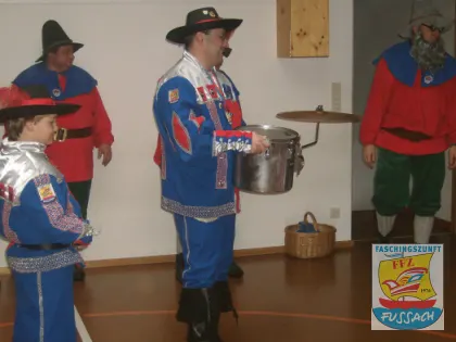 Rosenmontag 2009 – Kindergarten und Volksschule – Bild 25